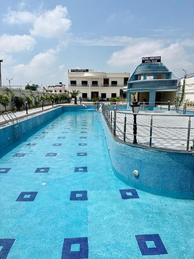 Royal Heritage Hotel & Resort Ayodhya Εξωτερικό φωτογραφία